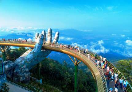 Cây Cầu Vàng Đà Nẵng nhận giải thưởng tại The Guide Awards