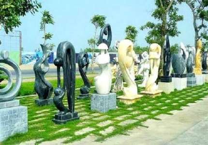 Làng đá mỹ nghệ Non Nước