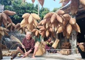 Tour Du Lịch Làng Gốm Bát Tràng - Làng Đó 1 Ngày
